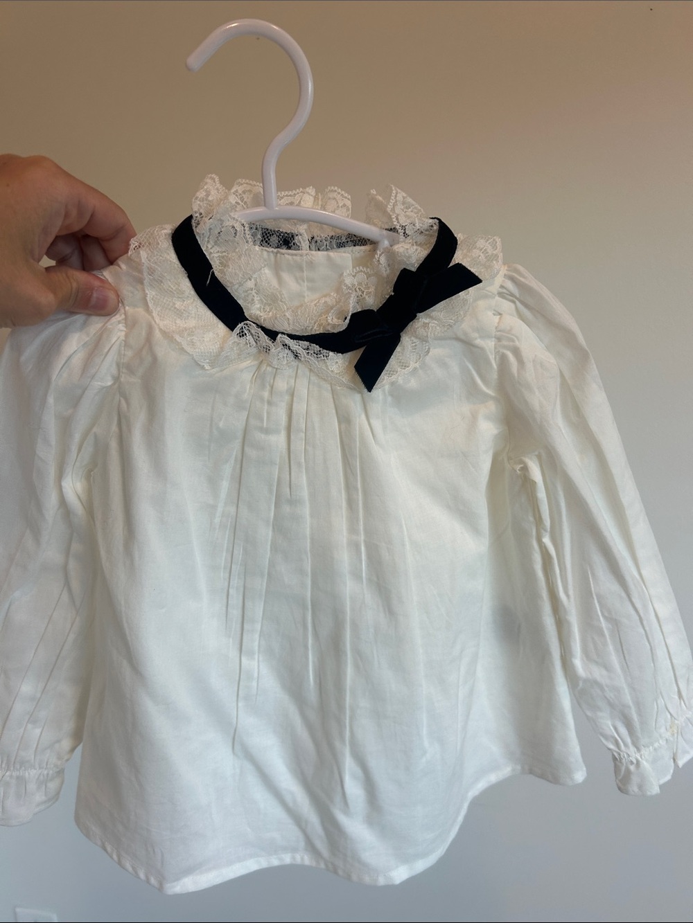Janie & Jack Girls' White Lace-Collar Blouse with Black Bow